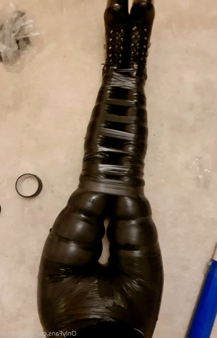 Evelyn Rubberdoll [ evelyndoll ] Onlyfans leaked photo 14492970 on Hotleaks.tv