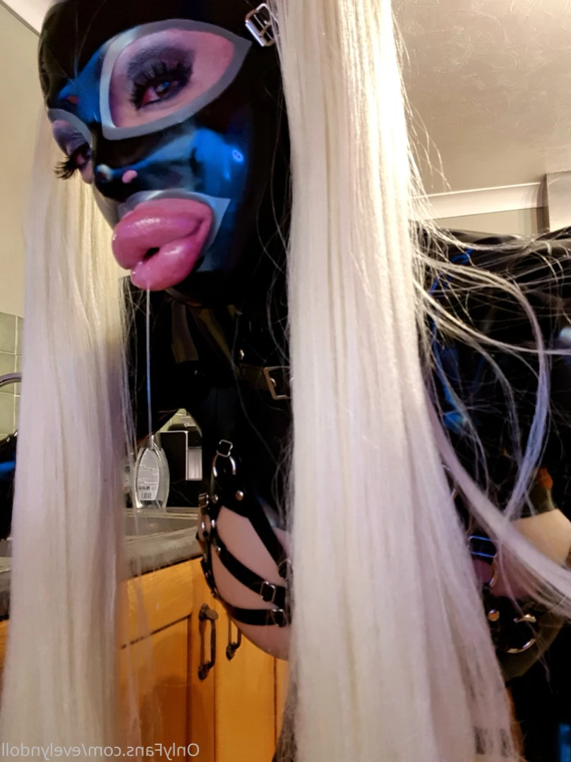 Evelyn Rubberdoll [ evelyndoll ] Onlyfans leaked photo 15269133 on Hotleaks.tv