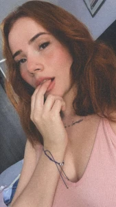 15833592