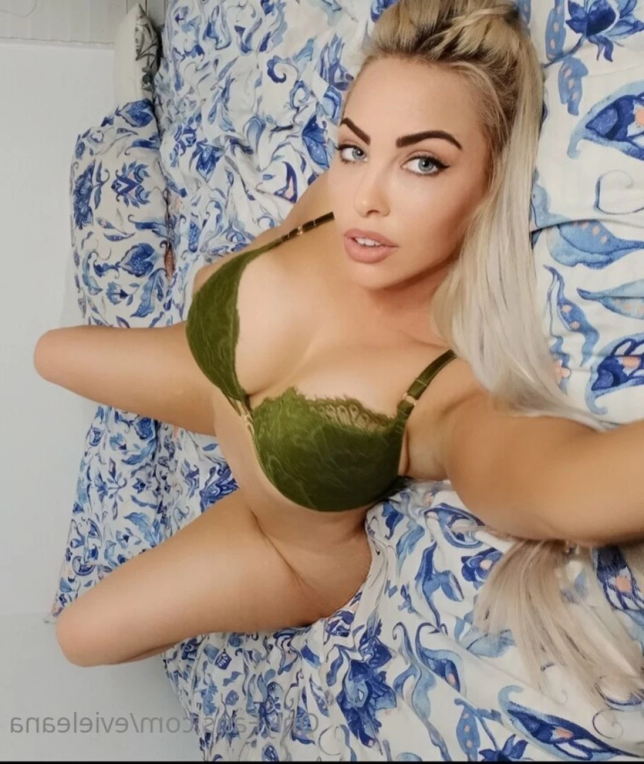 EVIE LEANA [ evieleana ] Onlyfans leaked photo 15352387 on Hotleaks.tv