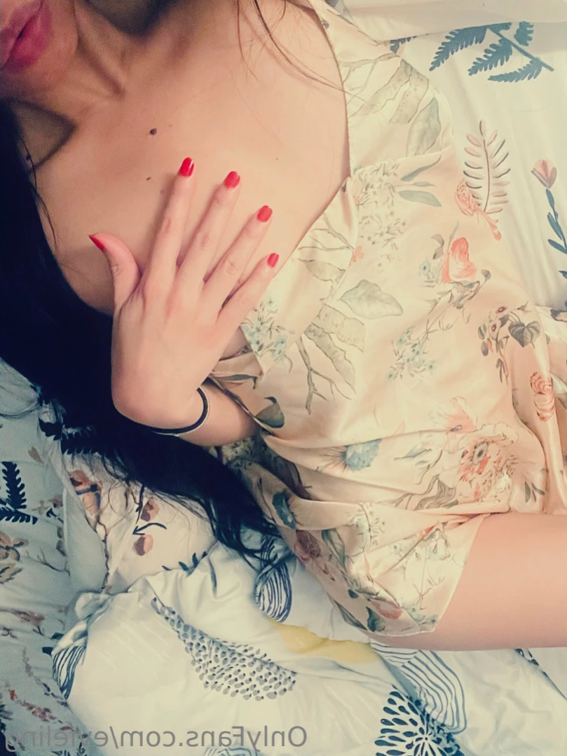 Evie Ling [ evieling ] Onlyfans leaked photo 11638412 on Hotleaks.tv