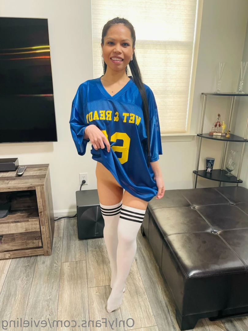 Evie Ling [ evieling ] Onlyfans leaked photo 12358413 on Hotleaks.tv