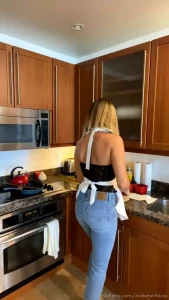 Evolve with Kay [ evolvewithkay ] Onlyfans leaked video 11722808 on Hotleaks.tv