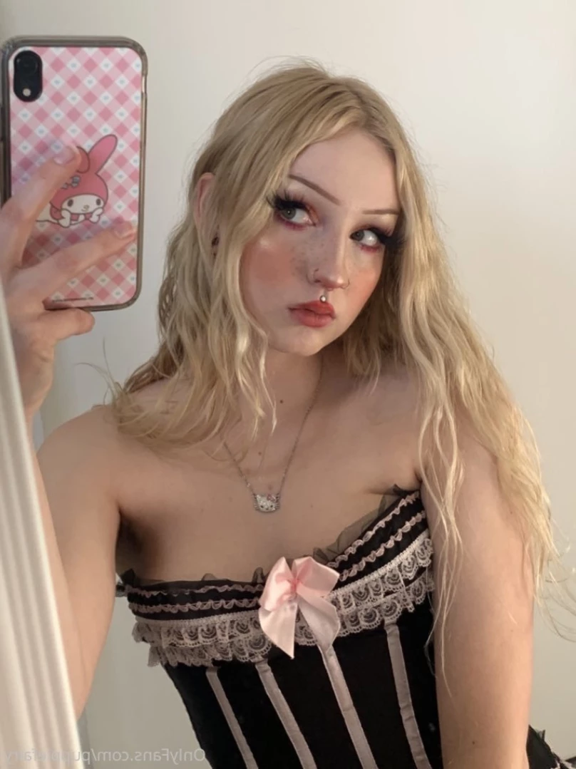 princess dani ♡ [ faeriebite ] Onlyfans leaked photo 12347388 on Hotleaks.tv