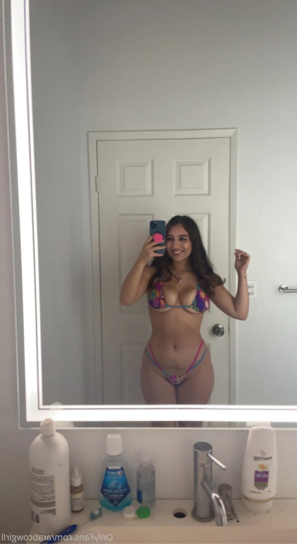 Farah Asteri [ farahasteri ] Onlyfans leaked photo 11574834 on Hotleaks.tv