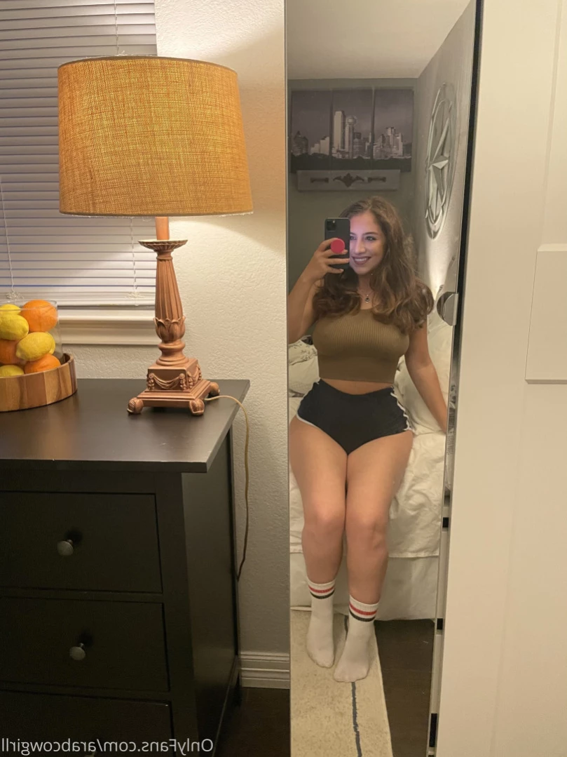 Farah Asteri [ farahasteri ] Onlyfans leaked photo 12345142 on Hotleaks.tv