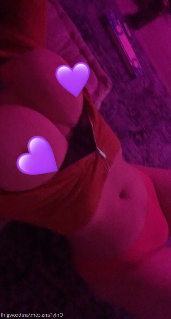 Farah Asteri [ farahasteri ] Onlyfans leaked photo 12345172 on Hotleaks.tv
