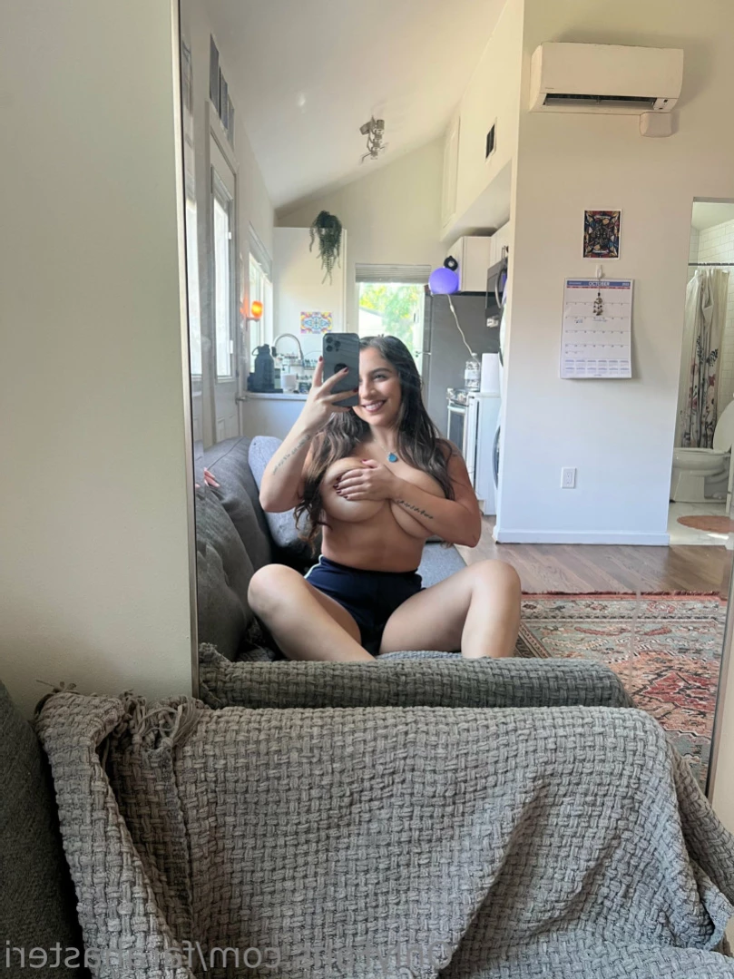Farah Asteri [ farahasteri ] Onlyfans leaked photo 13603656 on Hotleaks.tv