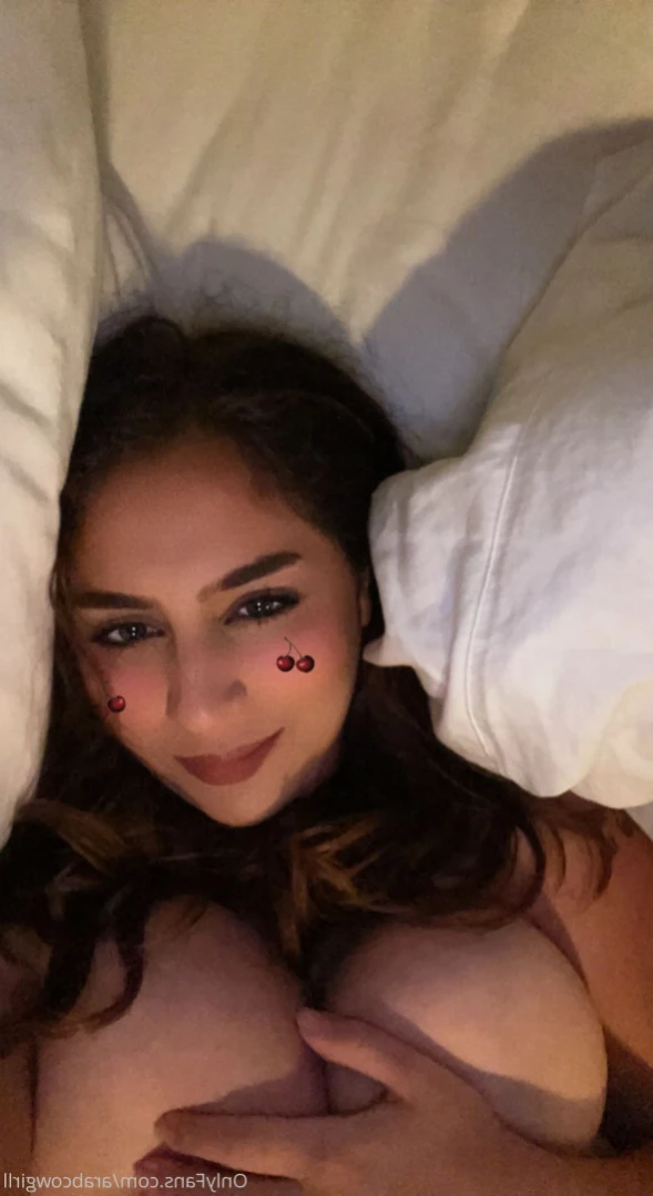 Farah Asteri [ farahasteri ] Onlyfans leaked photo 14410923 on Hotleaks.tv