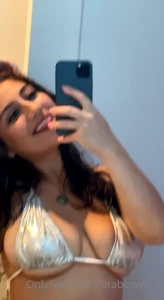 15711702