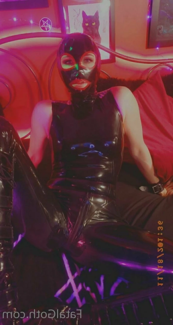 FatalGoth Free Account [ fatalgothfree ] Onlyfans leaked photo 12343776 on Hotleaks.tv