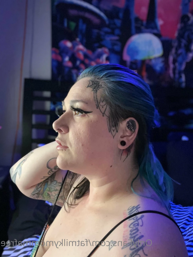 🦇 Little Missy May  🦇 ✨ BBW ✨ [ fatmilkymommafree ] Onlyfans leaked photo 12337881 on Hotleaks.tv