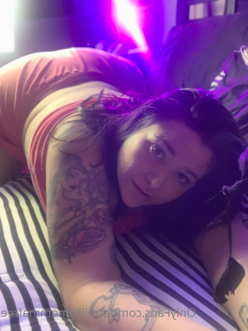🦇 Little Missy May  🦇 ✨ BBW ✨ [ fatmilkymommafree ] Onlyfans leaked photo 12338587 on Hotleaks.tv