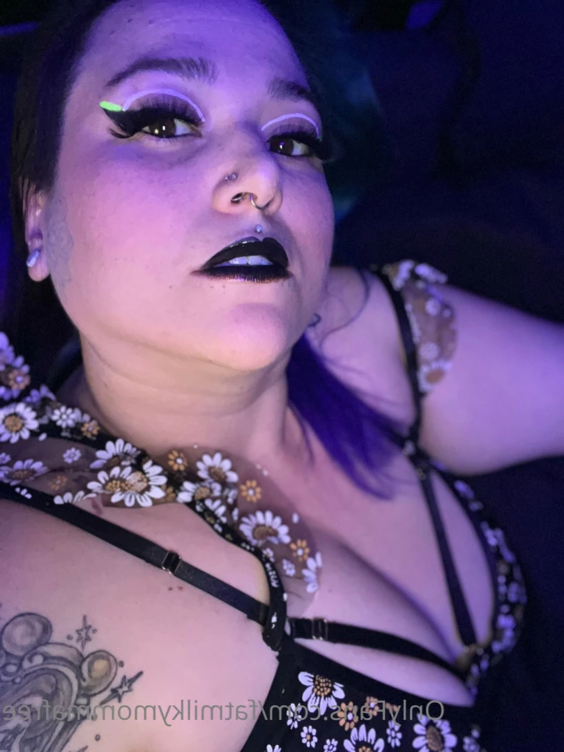 🦇 Little Missy May  🦇 ✨ BBW ✨ [ fatmilkymommafree ] Onlyfans leaked photo 12340033 on Hotleaks.tv