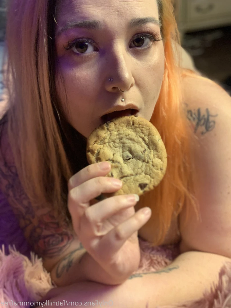 🦇 Little Missy May  🦇 ✨ BBW ✨ [ fatmilkymommafree ] Onlyfans leaked photo 12340241 on Hotleaks.tv