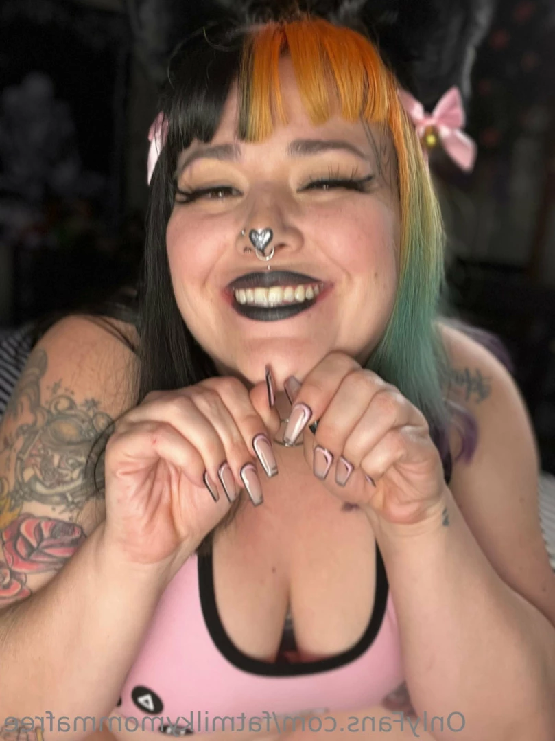 🦇 Little Missy May  🦇 ✨ BBW ✨ [ fatmilkymommafree ] Onlyfans leaked photo 12341369 on Hotleaks.tv