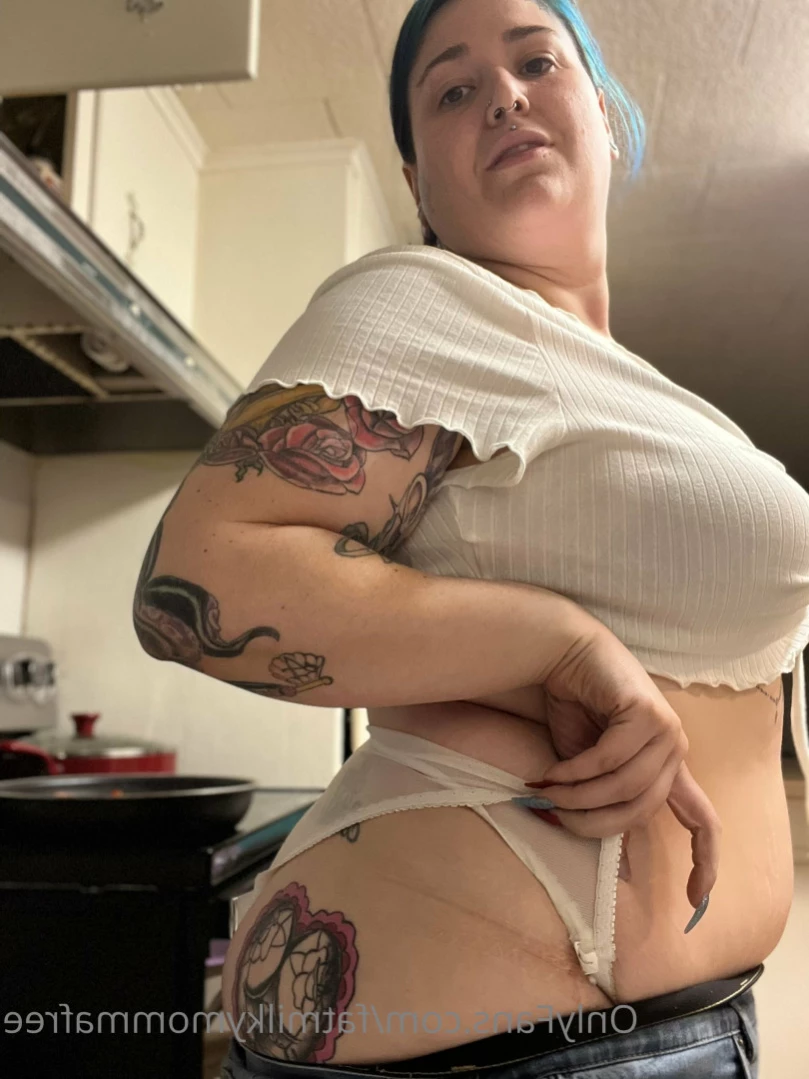 🦇 Little Missy May  🦇 ✨ BBW ✨ [ fatmilkymommafree ] Onlyfans leaked photo 12354628 on Hotleaks.tv