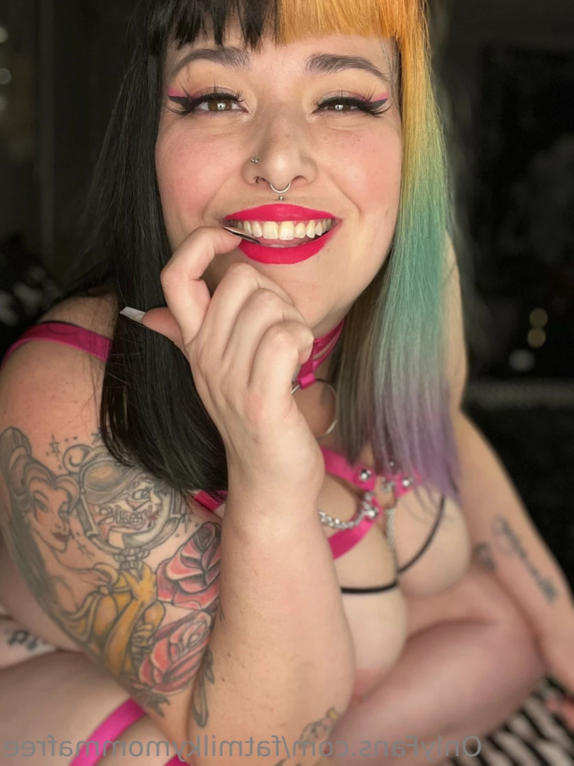 🦇 Little Missy May  🦇 ✨ BBW ✨ [ fatmilkymommafree ] Onlyfans leaked photo 12355101 on Hotleaks.tv