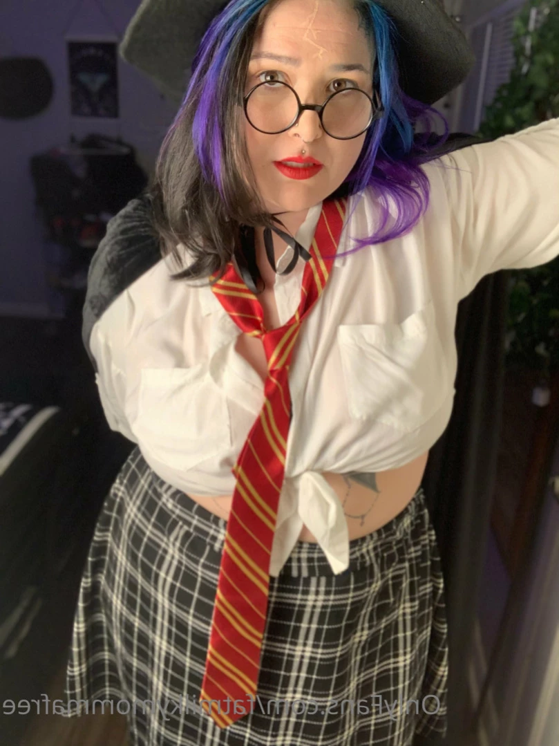 🦇 Little Missy May  🦇 ✨ BBW ✨ [ fatmilkymommafree ] Onlyfans leaked photo 12419967 on Hotleaks.tv