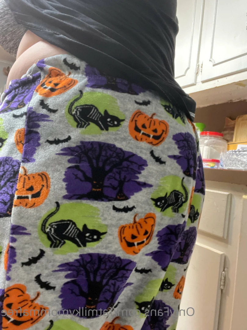 🦇 Little Missy May  🦇 ✨ BBW ✨ [ fatmilkymommafree ] Onlyfans leaked photo 12581323 on Hotleaks.tv