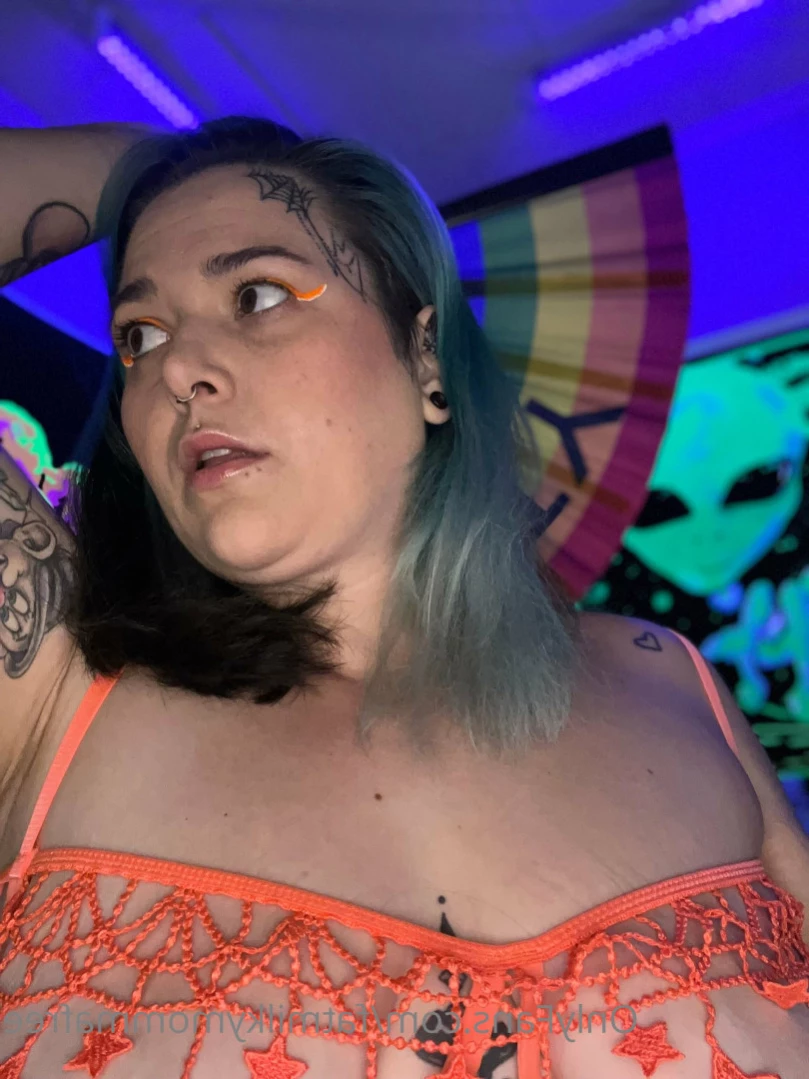 🦇 Little Missy May  🦇 ✨ BBW ✨ [ fatmilkymommafree ] Onlyfans leaked photo 13175207 on Hotleaks.tv