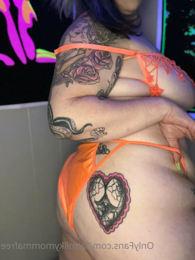 🦇 Little Missy May  🦇 ✨ BBW ✨ [ fatmilkymommafree ] Onlyfans leaked photo 13603898 on Hotleaks.tv
