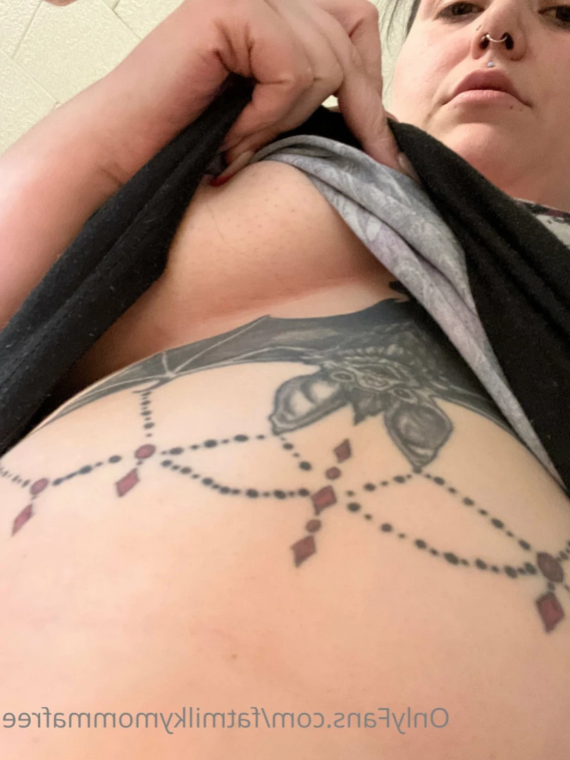 🦇 Little Missy May  🦇 ✨ BBW ✨ [ fatmilkymommafree ] Onlyfans leaked photo 13876767 on Hotleaks.tv