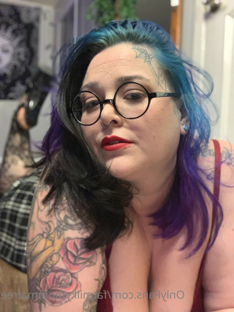 🦇 Little Missy May  🦇 ✨ BBW ✨ [ fatmilkymommafree ] Onlyfans leaked photo 13876845 on Hotleaks.tv