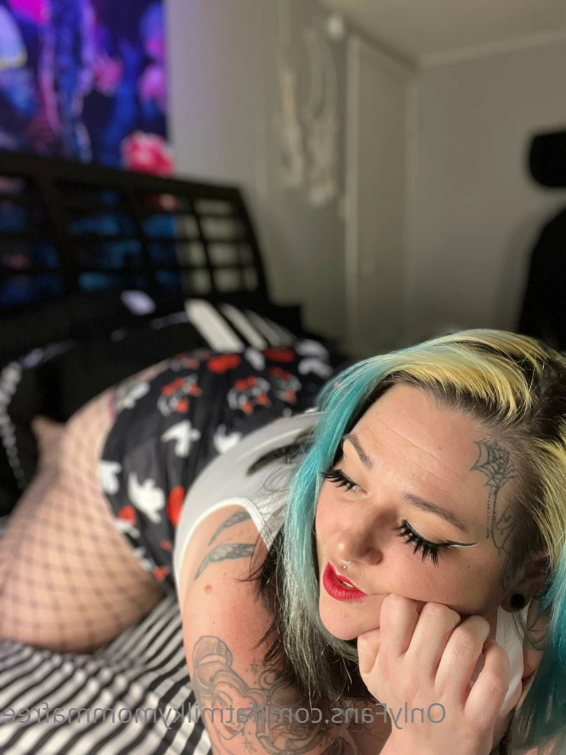 🦇 Little Missy May  🦇 ✨ BBW ✨ [ fatmilkymommafree ] Onlyfans leaked photo 13876991 on Hotleaks.tv