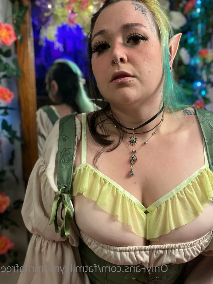 🦇 Little Missy May  🦇 ✨ BBW ✨ [ fatmilkymommafree ] Onlyfans leaked photo 14410777 on Hotleaks.tv