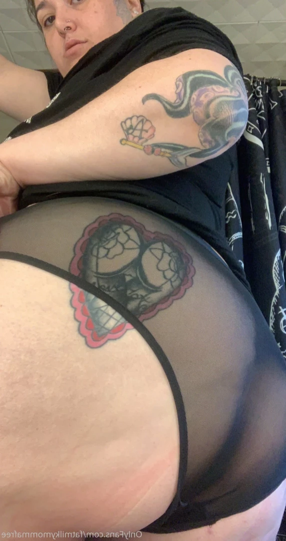 🦇 Little Missy May  🦇 ✨ BBW ✨ [ fatmilkymommafree ] Onlyfans leaked photo 14544458 on Hotleaks.tv
