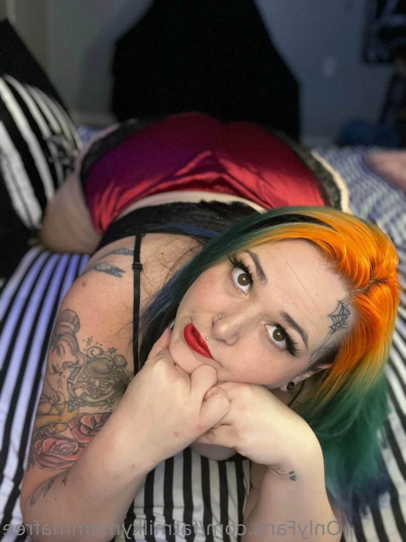 🦇 Little Missy May  🦇 ✨ BBW ✨ [ fatmilkymommafree ] Onlyfans leaked photo 15259387 on Hotleaks.tv