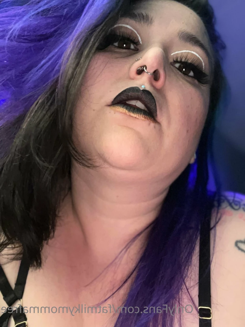 🦇 Little Missy May  🦇 ✨ BBW ✨ [ fatmilkymommafree ] Onlyfans leaked photo 16078965 on Hotleaks.tv