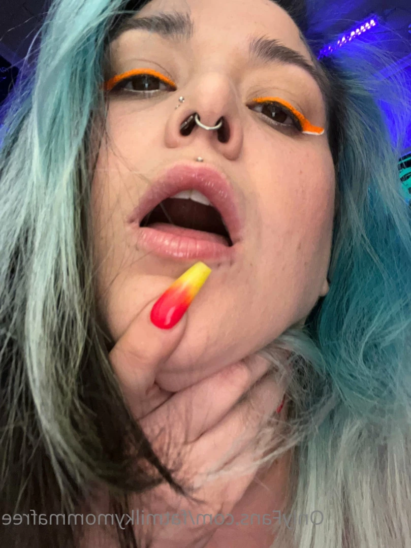 🦇 Little Missy May  🦇 ✨ BBW ✨ [ fatmilkymommafree ] Onlyfans leaked photo 16275031 on Hotleaks.tv