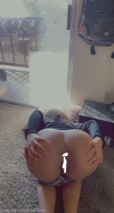 886734