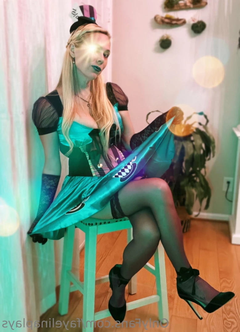 Fayelina! 🧚🏻🍓📷 [ fayelinaplays ] Onlyfans leaked photo 12352282 on Hotleaks.tv