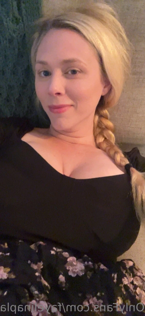 Fayelina! 🧚🏻🍓📷 [ fayelinaplays ] Onlyfans leaked photo 12352331 on Hotleaks.tv