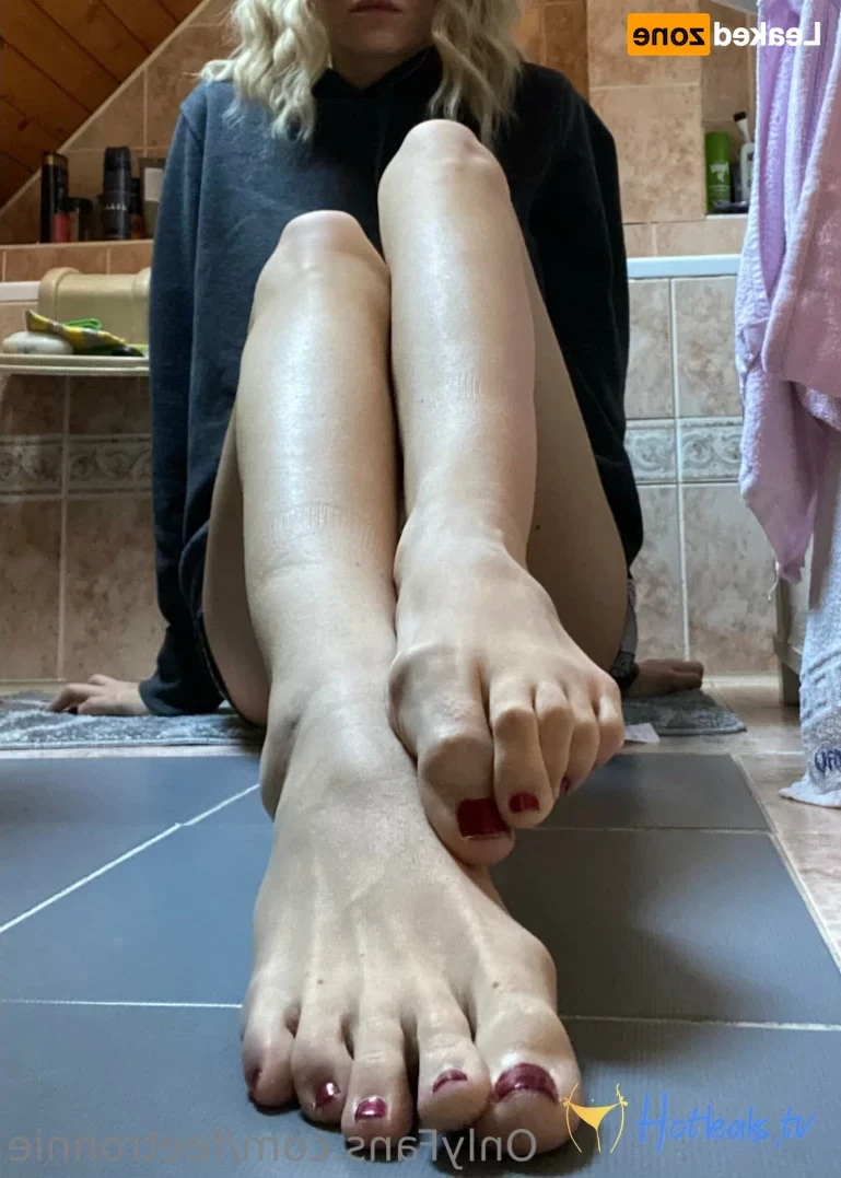 Ronnie [ feetronnie ] Onlyfans leaked photo 14064435 on Hotleaks.tv