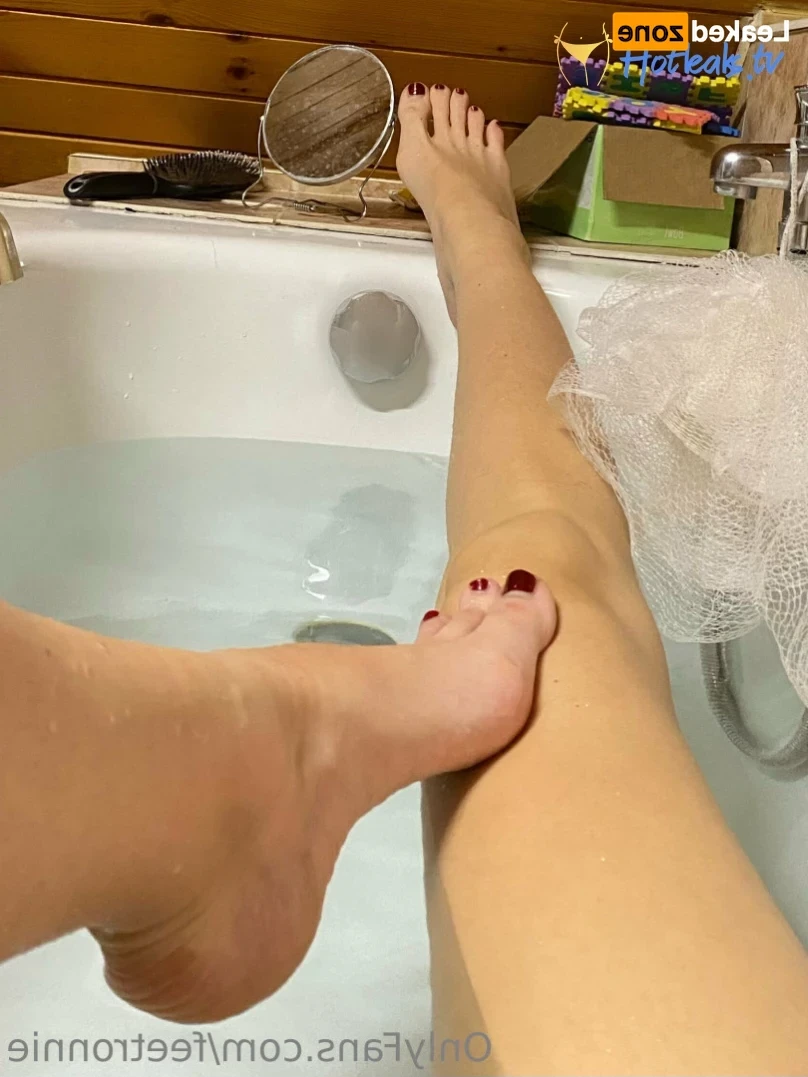 Ronnie [ feetronnie ] Onlyfans leaked photo 14064460 on Hotleaks.tv