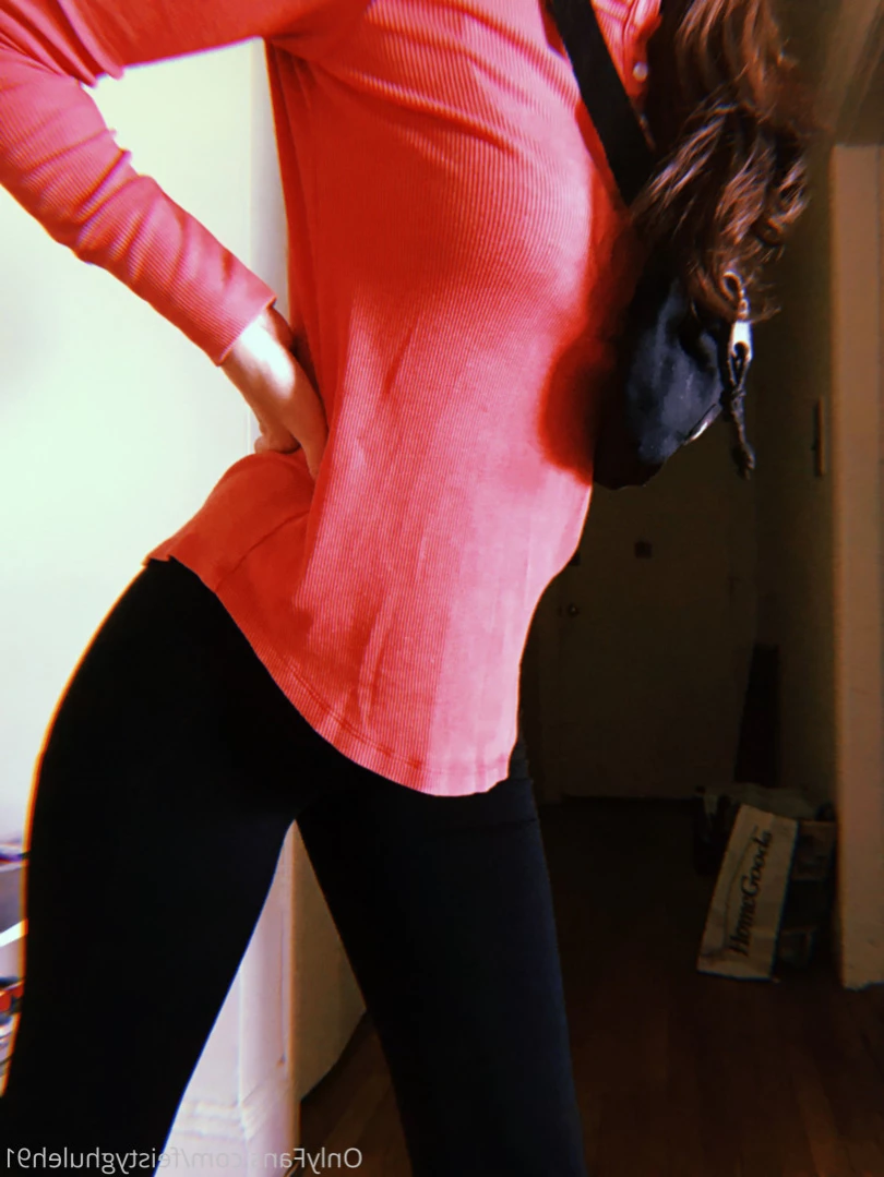 Jeune Fille Vulgaire [ feistyghuleh91 ] Onlyfans leaked photo 12290044 on Hotleaks.tv