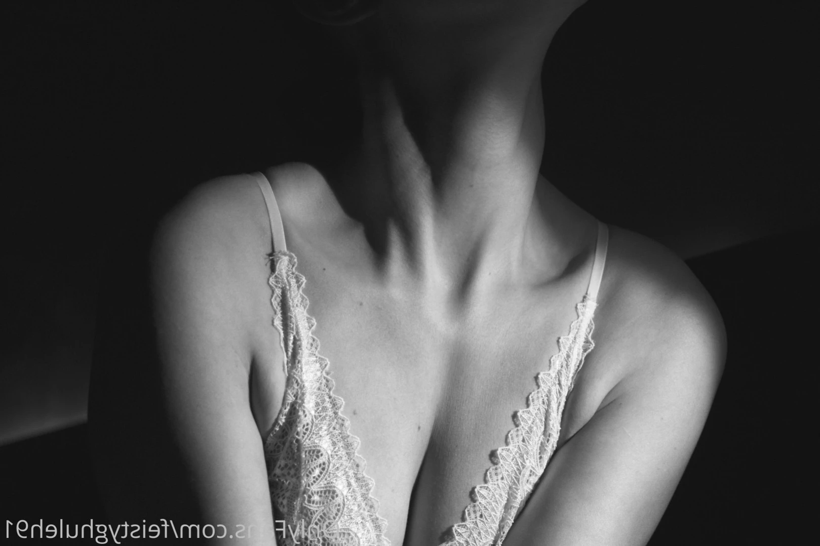 Jeune Fille Vulgaire [ feistyghuleh91 ] Onlyfans leaked photo 13875222 on Hotleaks.tv