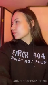 15712880