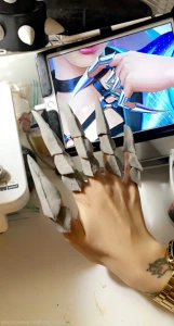 15713624