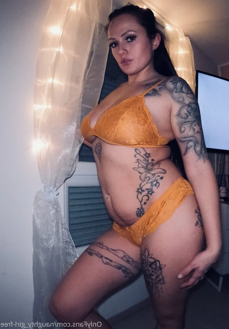 naughty_girl-free Onlyfans leaked photo 4475825 on Hotleaks.tv