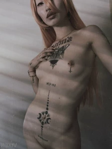 16081901