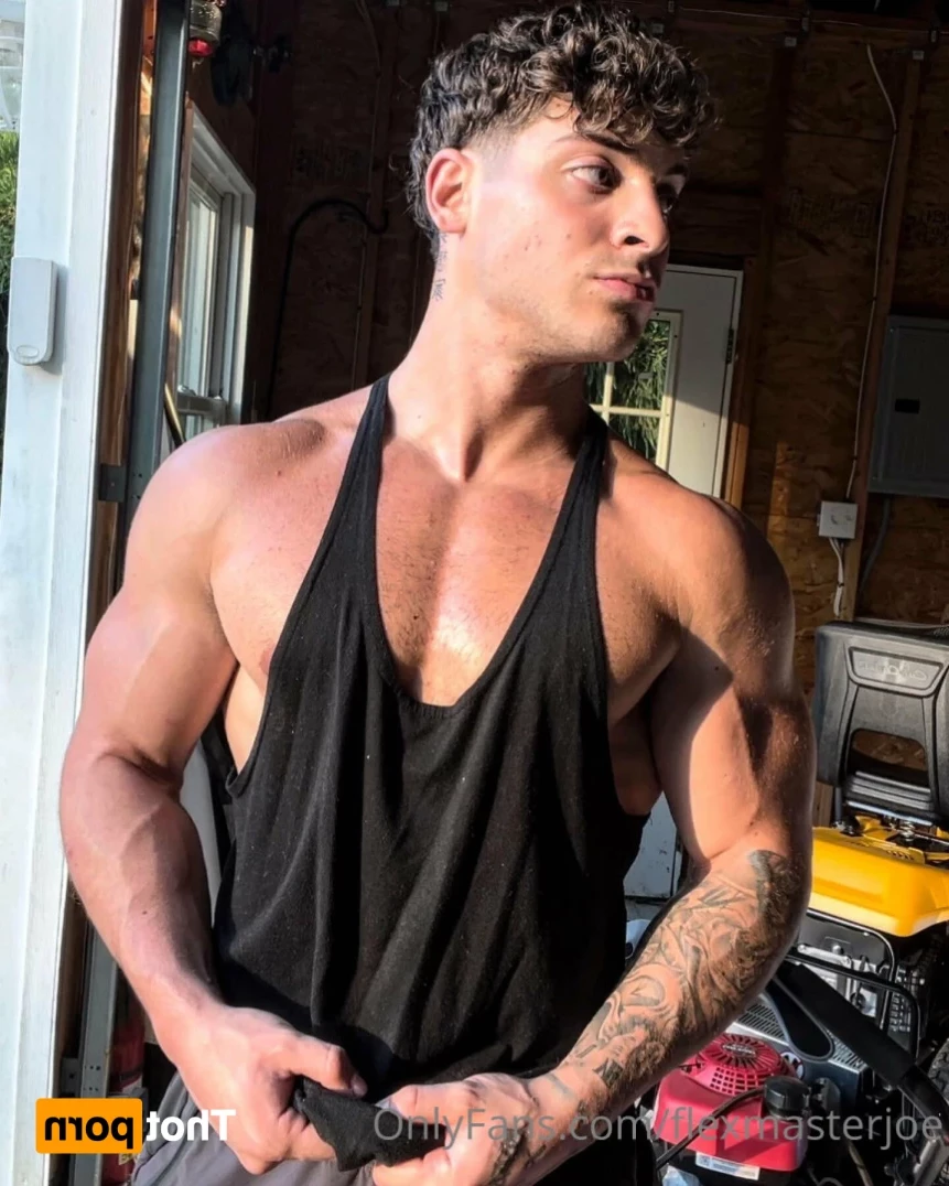 flexmasterjoe Onlyfans leaked photo 14068022 on Hotleaks.tv