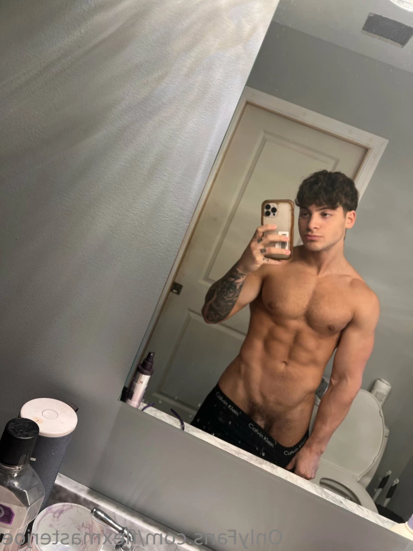 flexmasterjoe Onlyfans leaked photo 15214237 on Hotleaks.tv