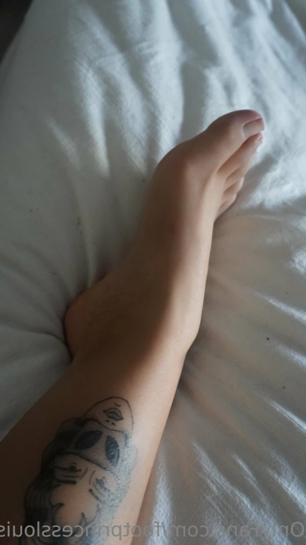 Foot Princess-size 6.5 👣 [ footprincesslouise ] Onlyfans leaked photo 15332633 on Hotleaks.tv