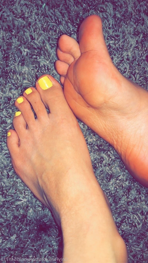 ciarramoore [ footqueen349 ] Onlyfans leaked photo 13892151 on Hotleaks.tv