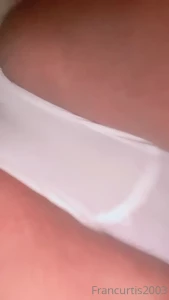 13725284